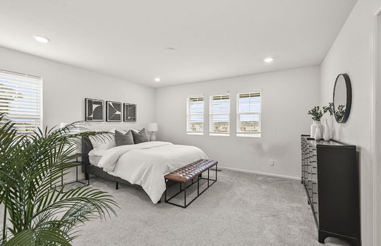 16-web-or-mls-361 Rodden Dr23