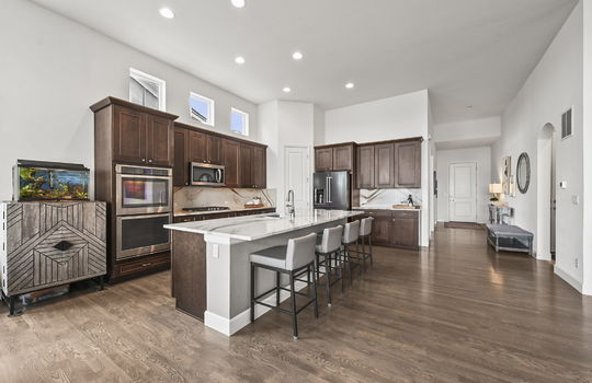 16-web-or-mls-8577 Holman Cir16