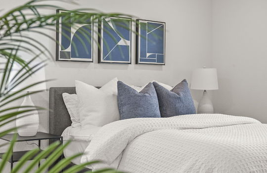 18-web-or-mls-361 Rodden Dr46