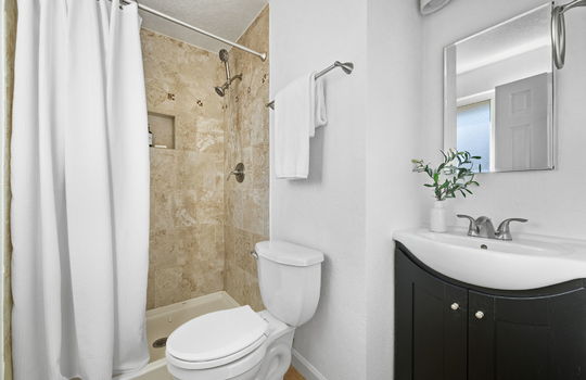 18-web-or-mls-9539 Grandview Ave28