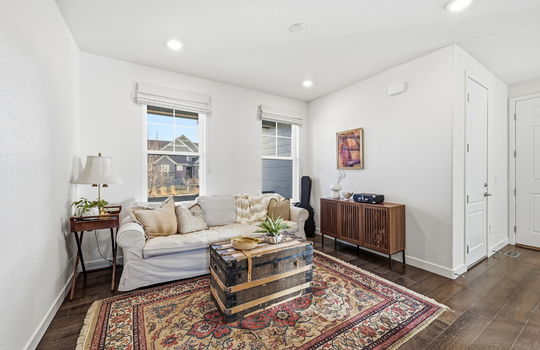 20-web-or-mls-19133 W 95th Ln20