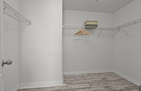 23-web-or-mls-3152 Meadowbrook Pl24