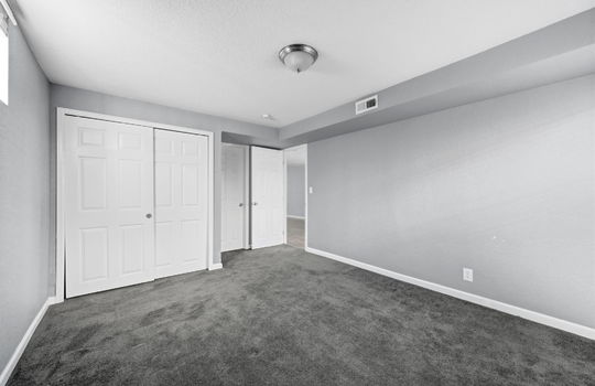 29-web-or-mls-9539 Grandview Ave40