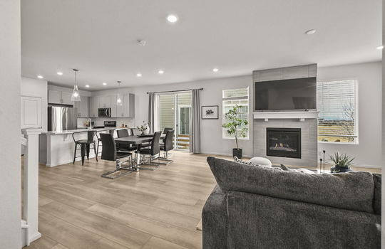 3-web-or-mls-361 Rodden Dr9