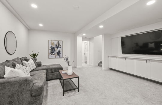 32-web-or-mls-361 Rodden Dr37