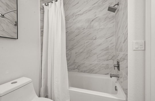 37-web-or-mls-361 Rodden Dr44