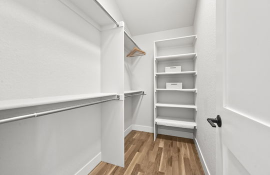 42-web-or-mls-964 Saint Andrews Ln42