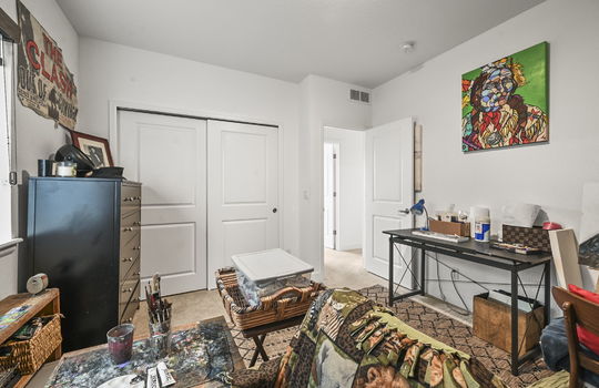 44-web-or-mls-8577 Holman Cir44