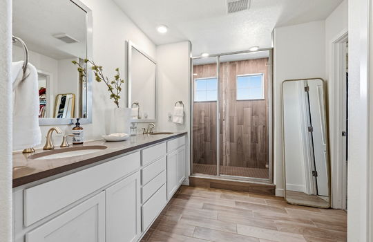 47-web-or-mls-19133 W 95th Ln47