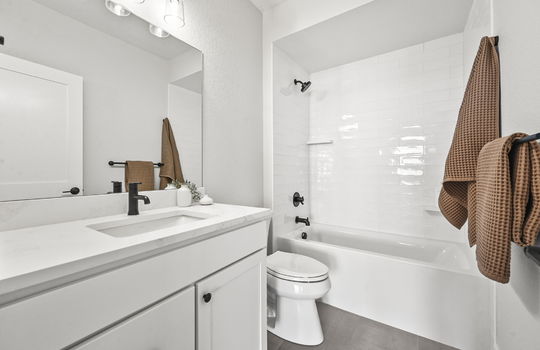 54-web-or-mls-964 Saint Andrews Ln54