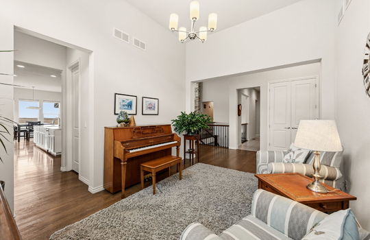 12-web-or-mls-16001 W 95th Ln12