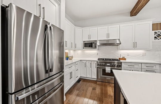 21-web-or-mls-2966 Casalon Cir21