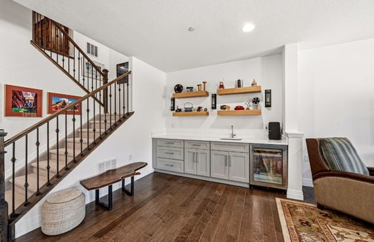 38-web-or-mls-2966 Casalon Cir38