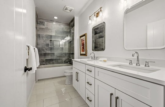 41-web-or-mls-2966 Casalon Cir41