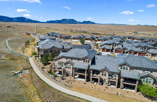 60-web-or-mls-2966 Casalon Cir60