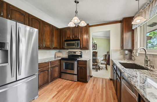 14-web-or-mls-7320 Jay St14