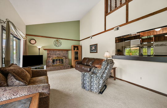 18-web-or-mls-7320 Jay St18