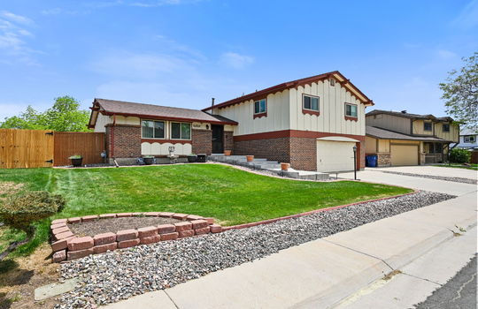 3-web-or-mls-7320 Jay St3