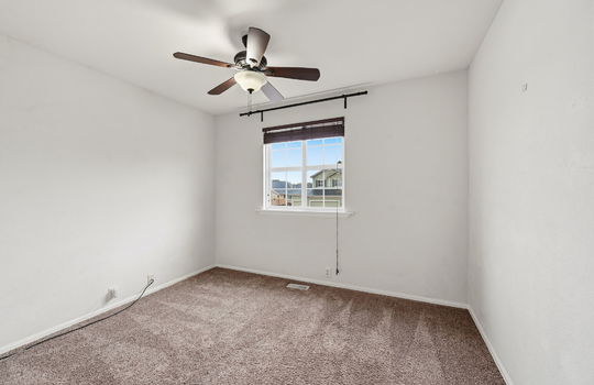 30-web-or-mls-11312 Niagara St32