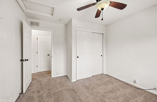 31-web-or-mls-11312 Niagara St33