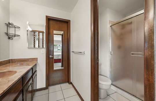 33-web-or-mls-7320 Jay St33