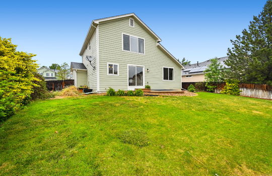 37-web-or-mls-11312 Niagara St40