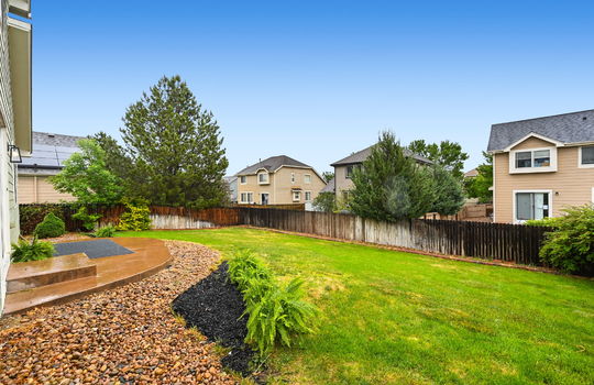 38-web-or-mls-11312 Niagara St41