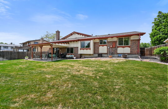 43-web-or-mls-7320 Jay St43