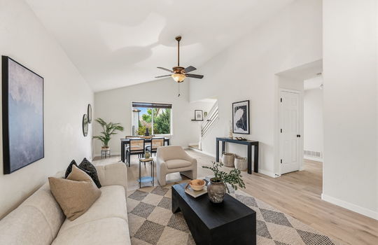 5-web-or-mls-11312 Niagara St13