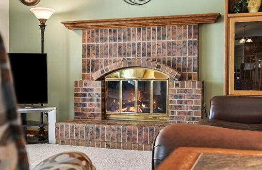 6-web-or-mls-7320 Jay St6