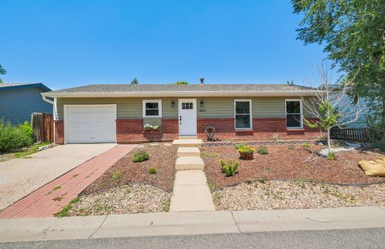 1-web-or-mls-Lyonesse St-S0107-001