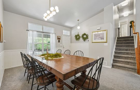 11-web-or-mls-Ursula St-S1007-011