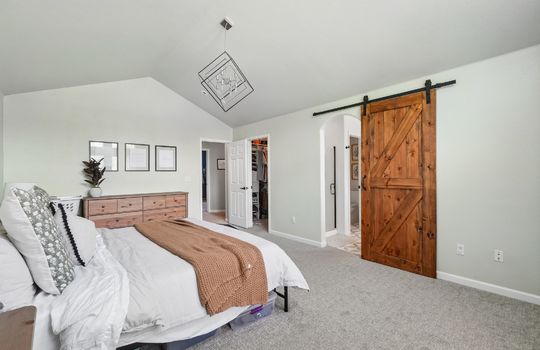 37-web-or-mls-Ursula St-S1007-037