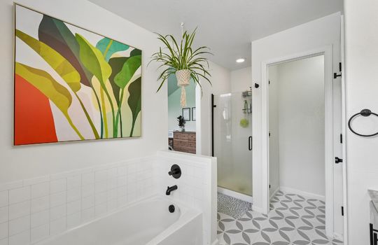 40-web-or-mls-Ursula St-S1007-040