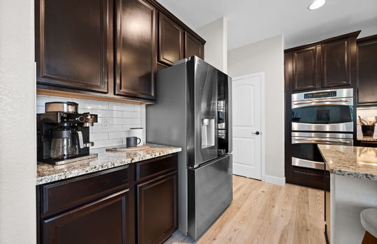 23-web-or-mls-61 S High St - 023