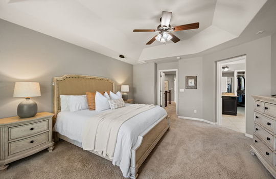 33-web-or-mls-61 S High St - 033