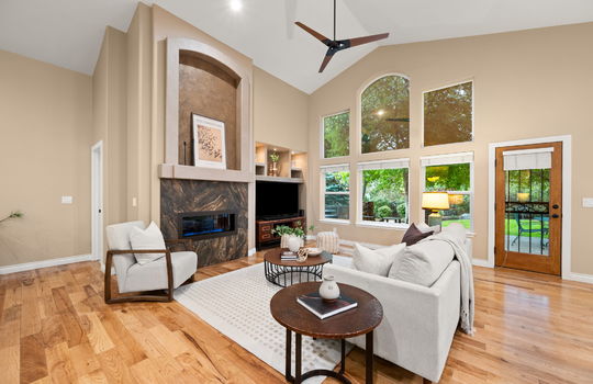 19-web-or-mls-16892 W 66th Ln - 19