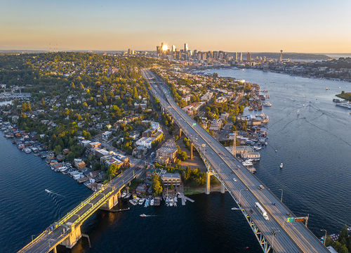Drone-Aerial-footage-of-the-Seattle-Skyline