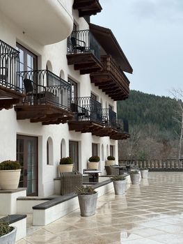 A07D0ACC-08BF-4738-BB23-95F11FB4C27C