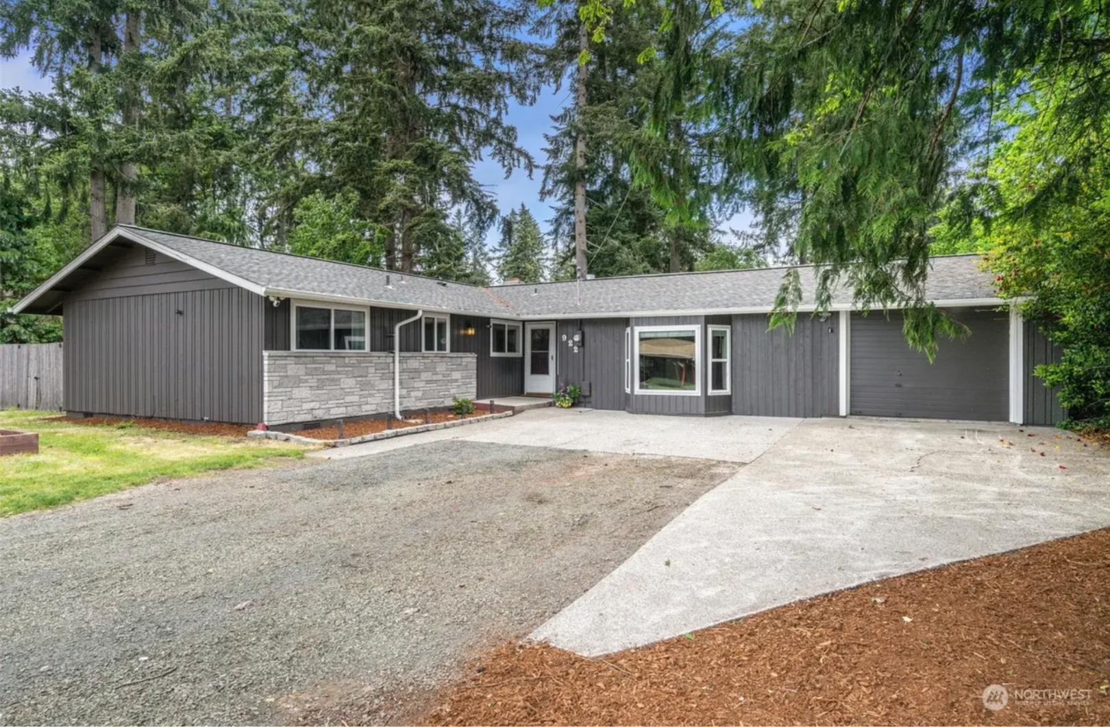 19 922 Spruce Street SE, Olympia 98513}