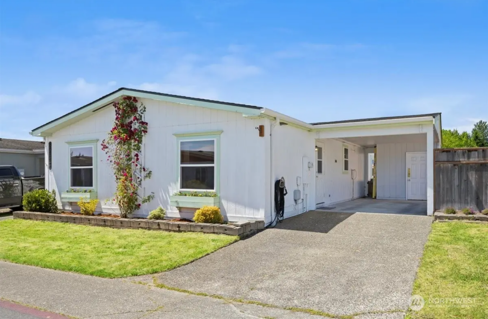 27415 149th Ave SE Unit #39, Kent 98042}