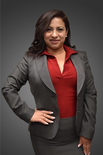 Monique Arreola Website