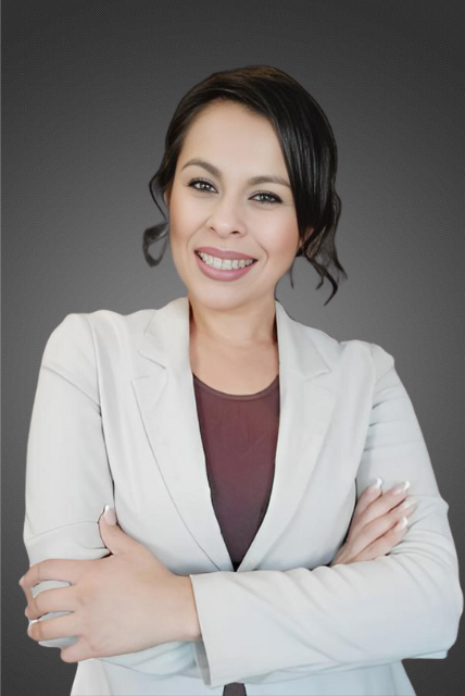 Veronica Razo Website