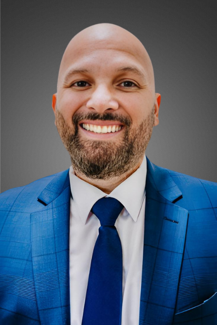 Ivan Alvarenga Website