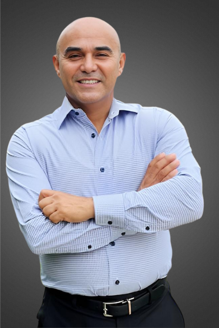 Fernando Torres Website