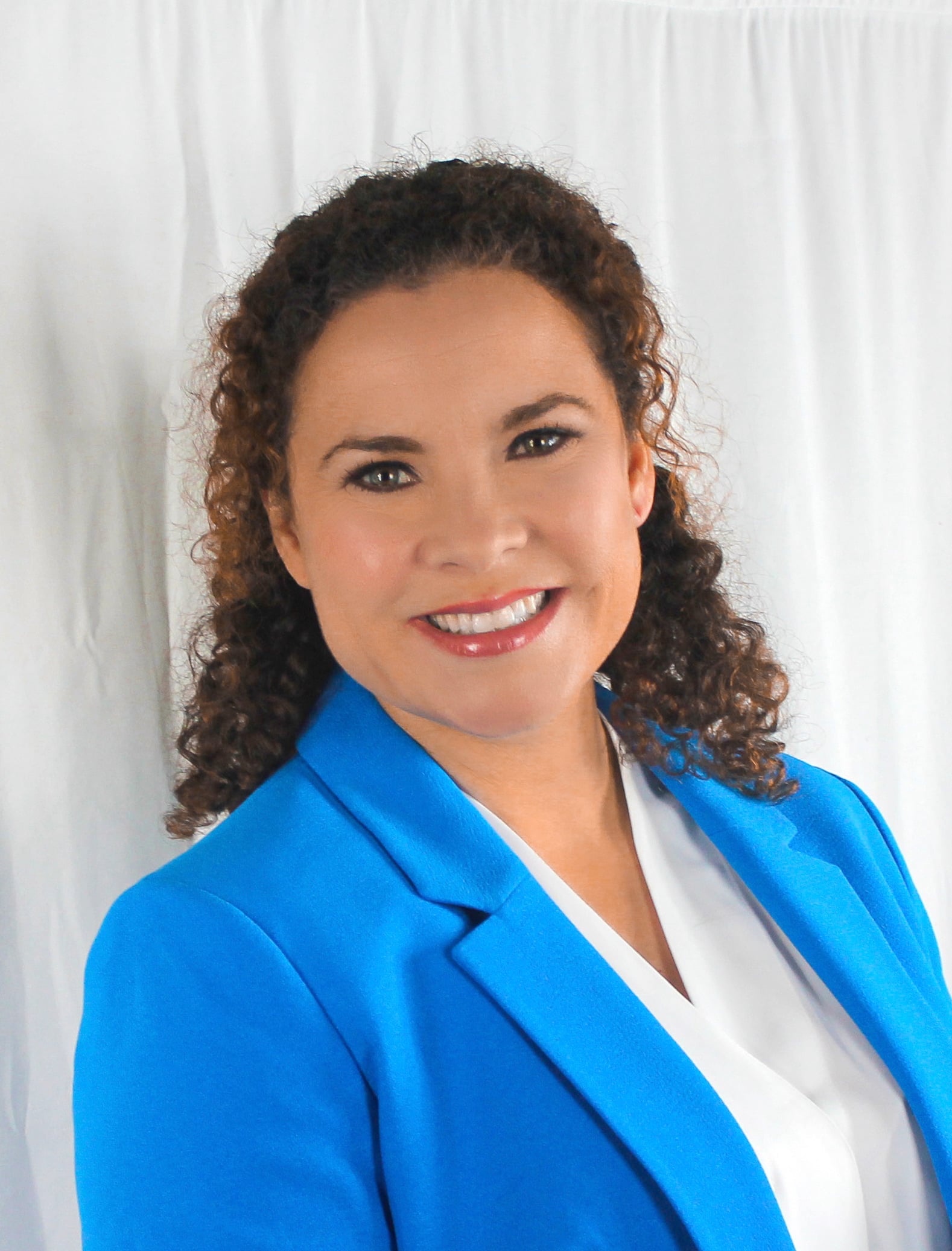 2022-09-Zugell-6-Favorite-2CROPPED