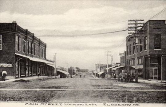 Elsberry MO Main St Looking East
