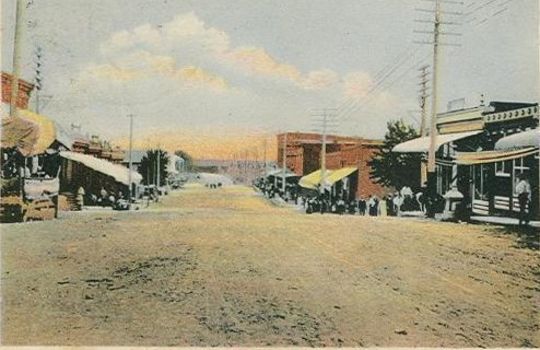 Elsberry MO Main St Looking East in Color!