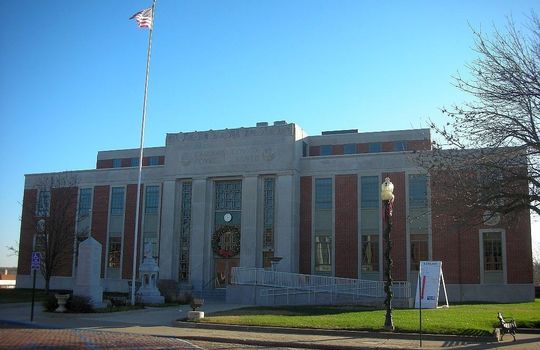 Fulton_County_Missouri_Courthouse_01