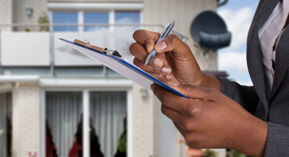 What's the difference between an appraisal and an inspection?